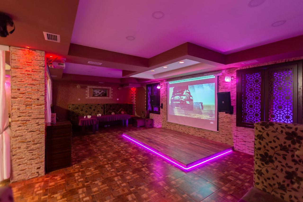 Maris Hotel Baku Eksteriør billede